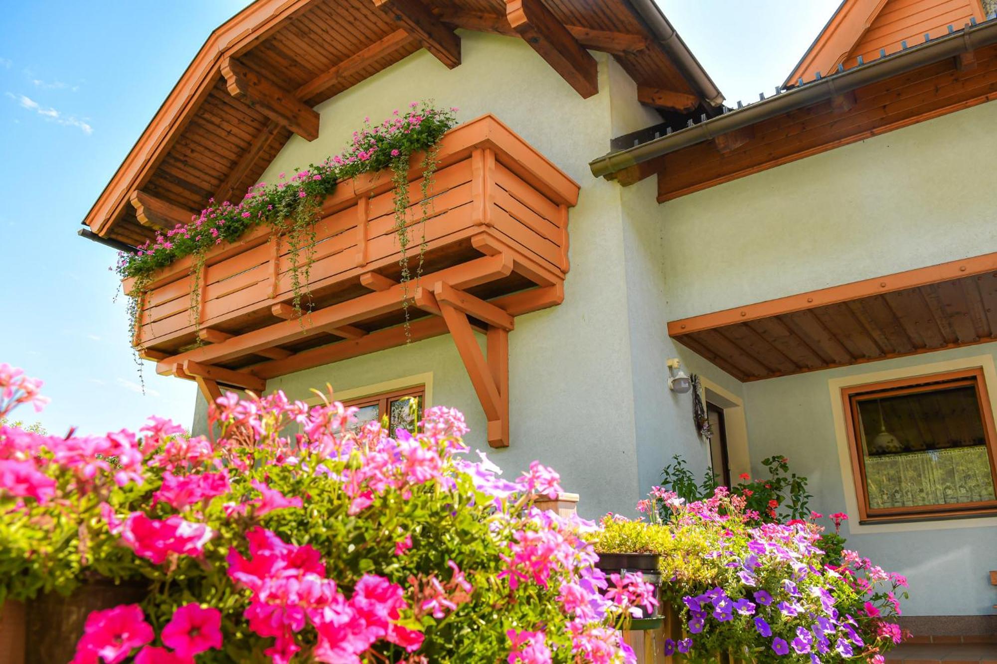 Ferienwohnungen Am See Haus Spitzer Keutschach am See Exteriör bild