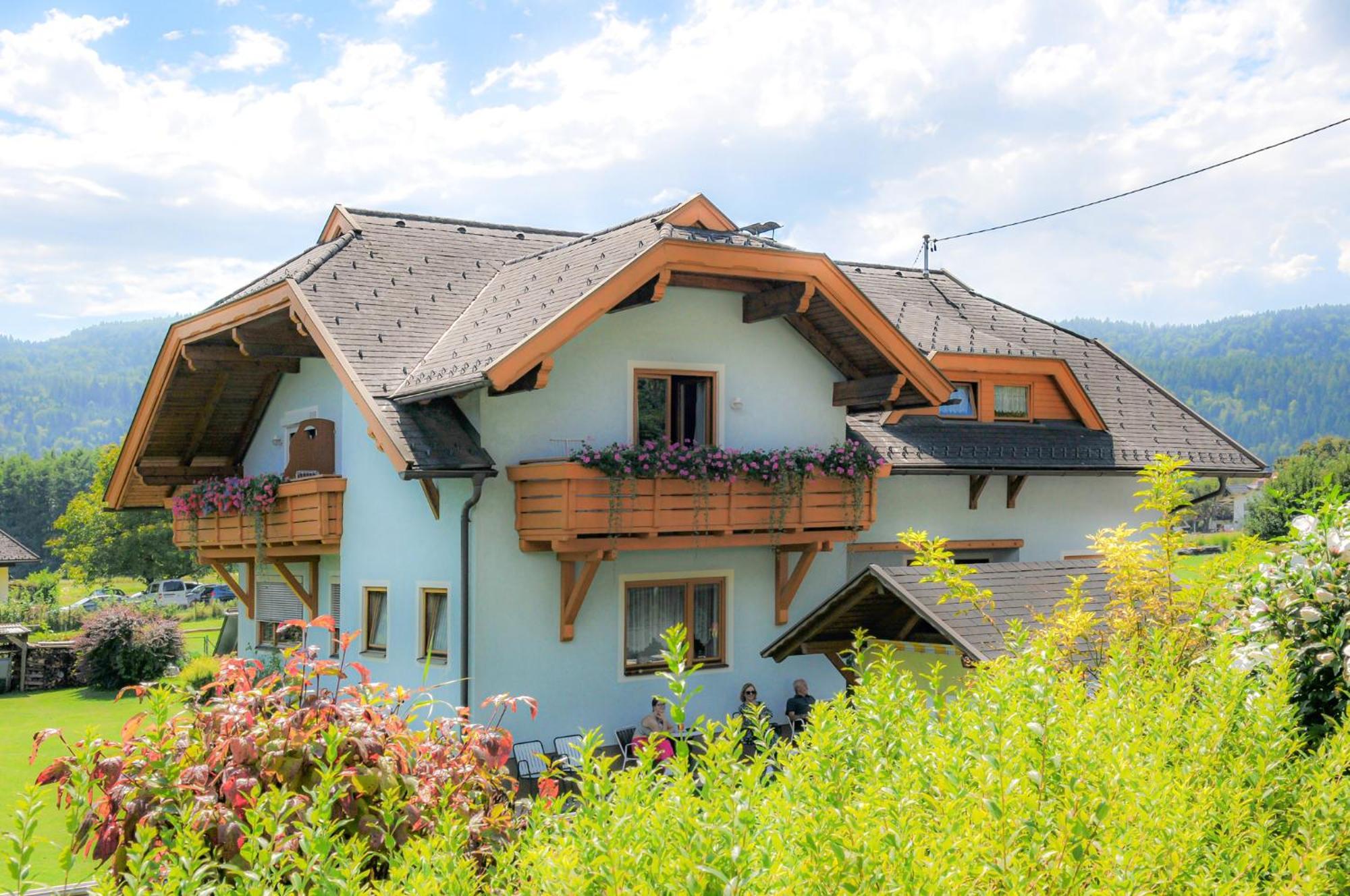 Ferienwohnungen Am See Haus Spitzer Keutschach am See Exteriör bild